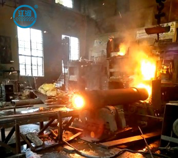 稀土合金耐磨管道生產(chǎn)過(guò)程