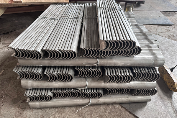 過熱器防磨瓦長度