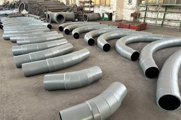 高鉻合金耐磨層無(wú)縫鋼管廠家