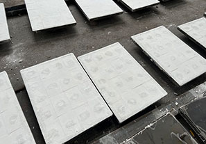 尋找靠譜氧化鋁耐磨陶瓷襯板廠家？這份指南請(qǐng)收好！