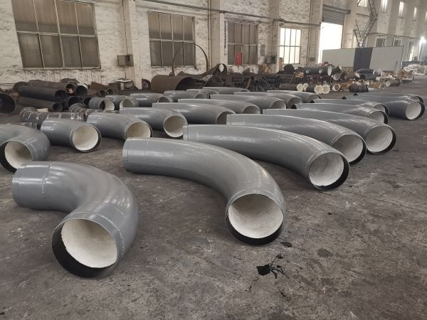 襯瓷耐磨彎頭的陶瓷內(nèi)襯層厚度